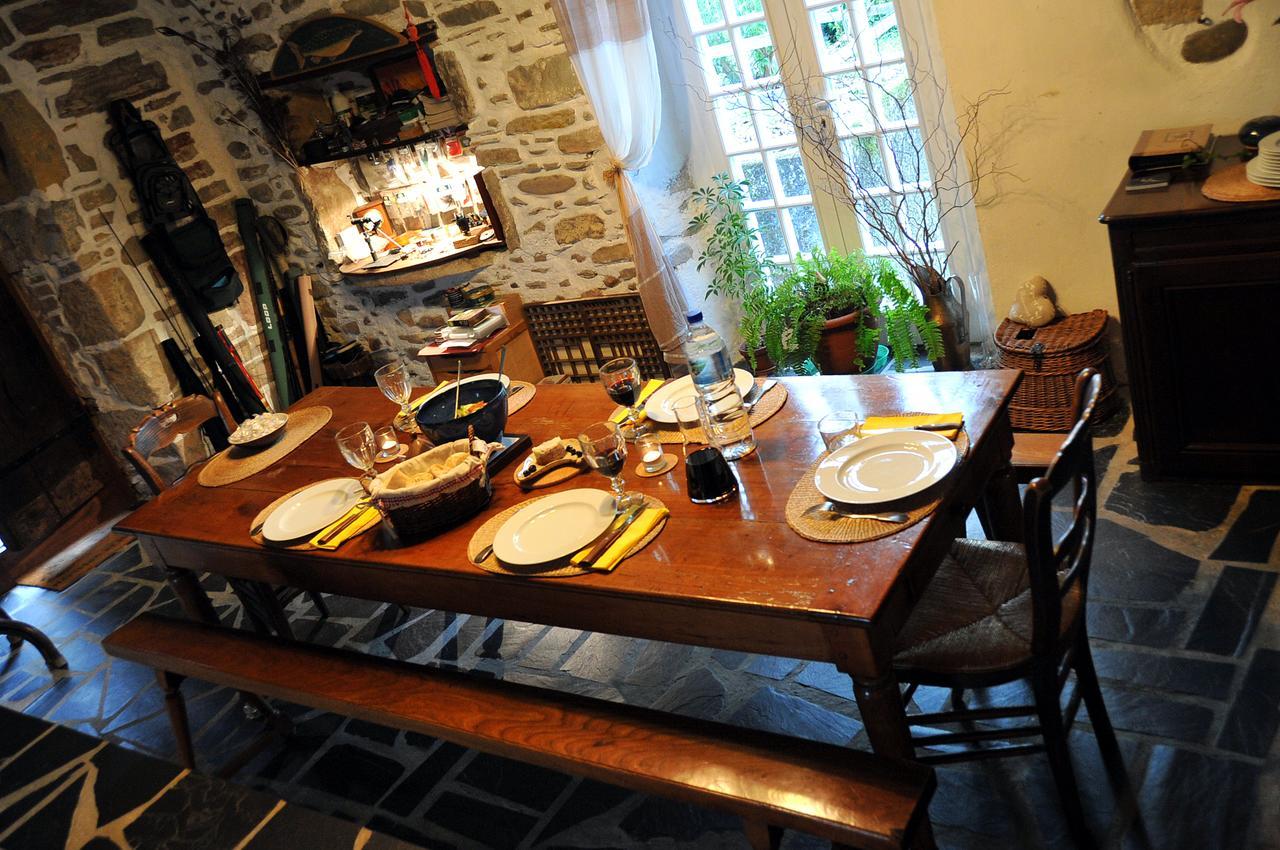Les Chambres du Moulin Susmiou Extérieur photo